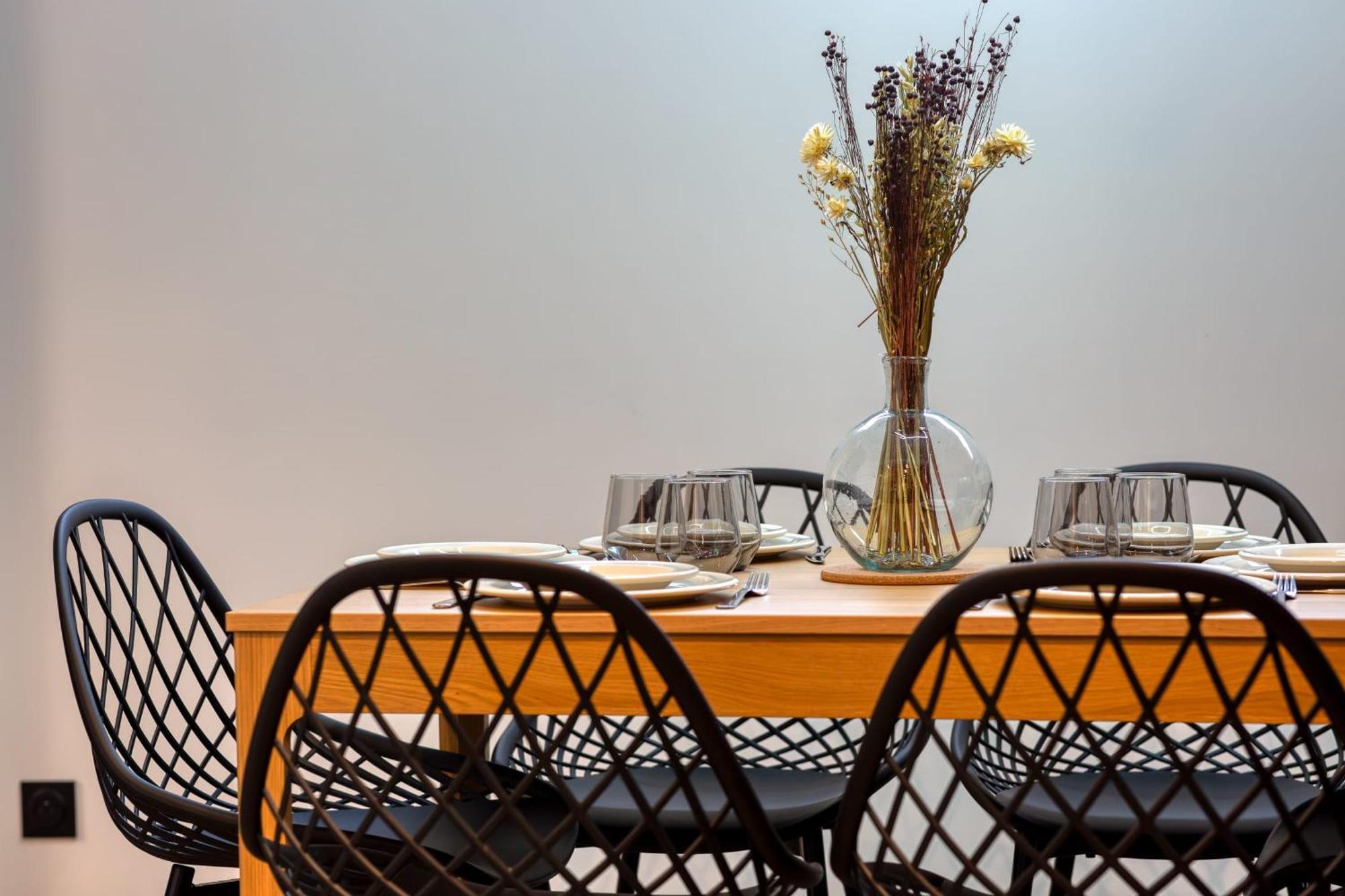 Rose Ecrin De Charme Avec Parking Terrasse Privee Et Jardin Partage Lejlighed Grand-Couronne Eksteriør billede